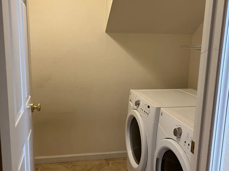 Laundry-room