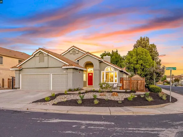 4801 Rhonda Ln, Livermore, CA 94550