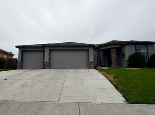 3909 W 48th Ave, Kennewick, WA 99337