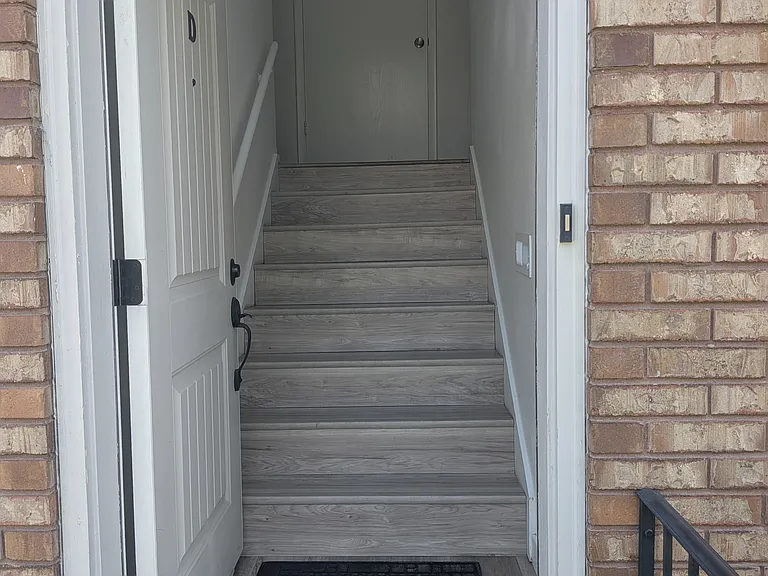 1445 N Amiron Way #D — Photo 8