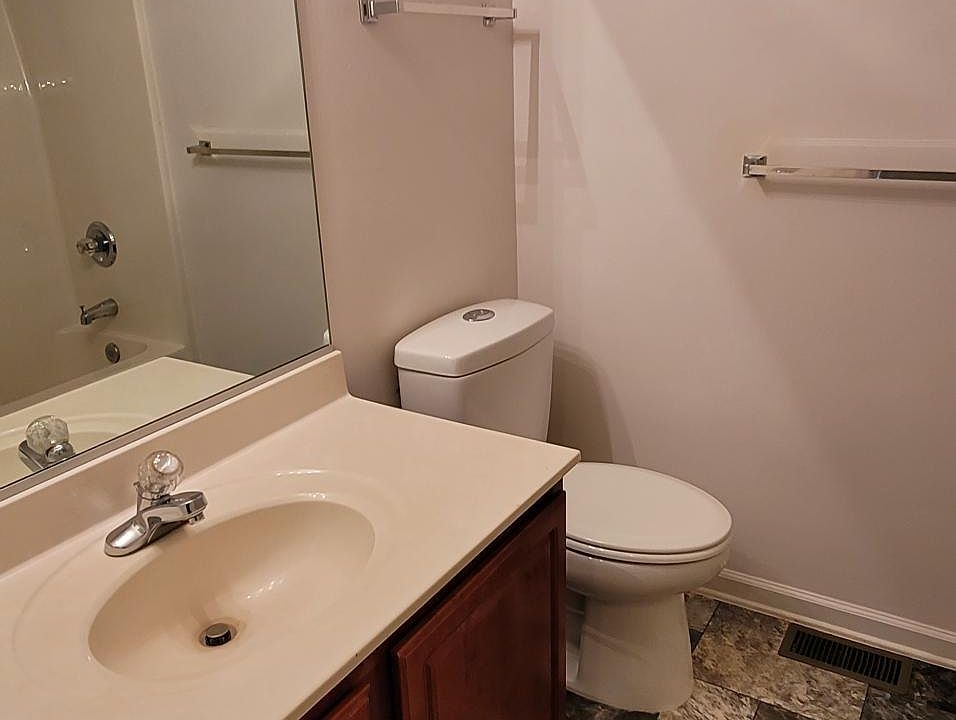 1st image of 4003 Ketch Dr