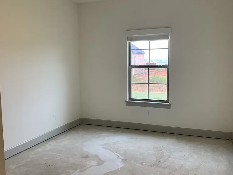 1036 Parker Ln — Photo 12