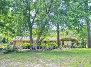 5115 Lake Valley Dr, Fayetteville, NC 28303