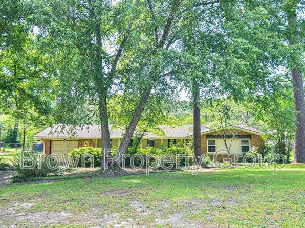5115 Lake Valley Dr