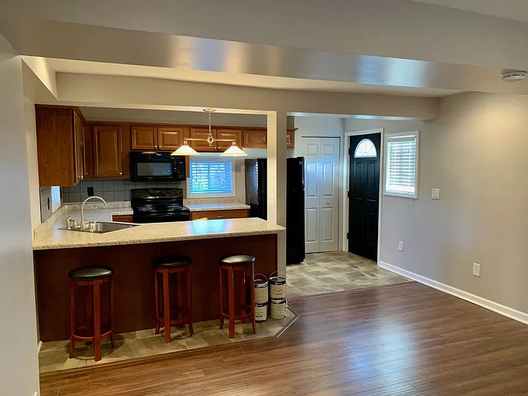 207 Briggs St — Photo 7