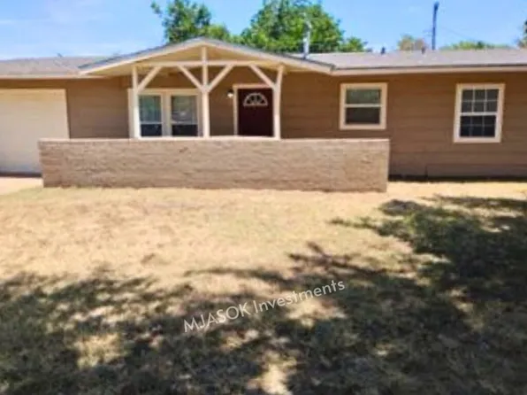 2619 NW Pollard Ave, Lawton, OK 73505