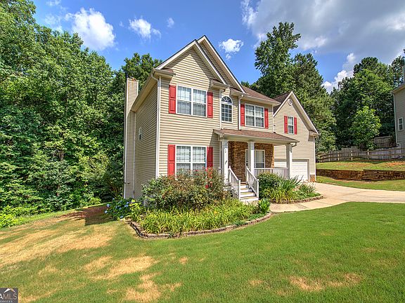 4th image of 70 Creekside Way