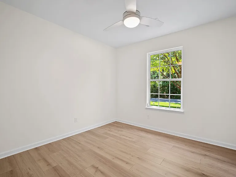 7 Grandiflora Ln — Photo 2