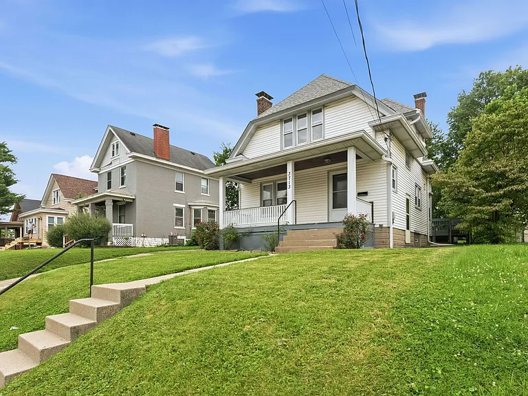 3713 Frances Ave — Photo 7