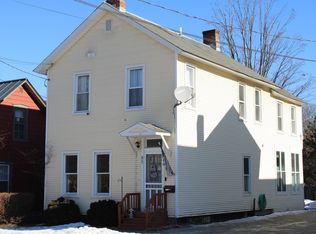 41 Caernarvon St, Fair Haven, VT 05743