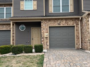 1525 Chloe Cir, Greencastle, PA 17225