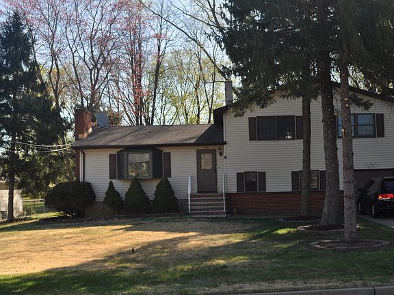 3rd image of 406 New Brunswick Ave