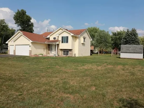 13166 Elgin Dr NW, Elk River, MN 55330