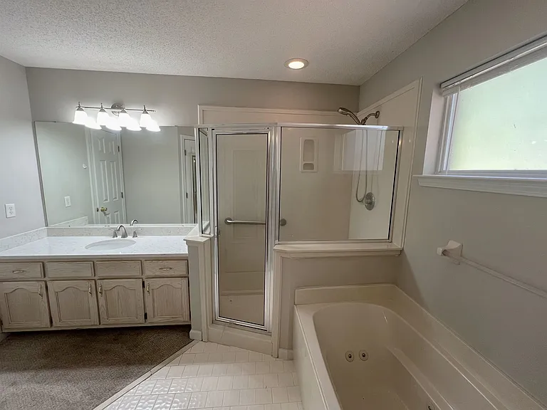 1168 Clear Creek Rd — Photo 8