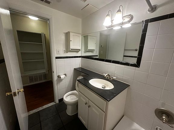 5th image of 8708 Manchester Rd APT A