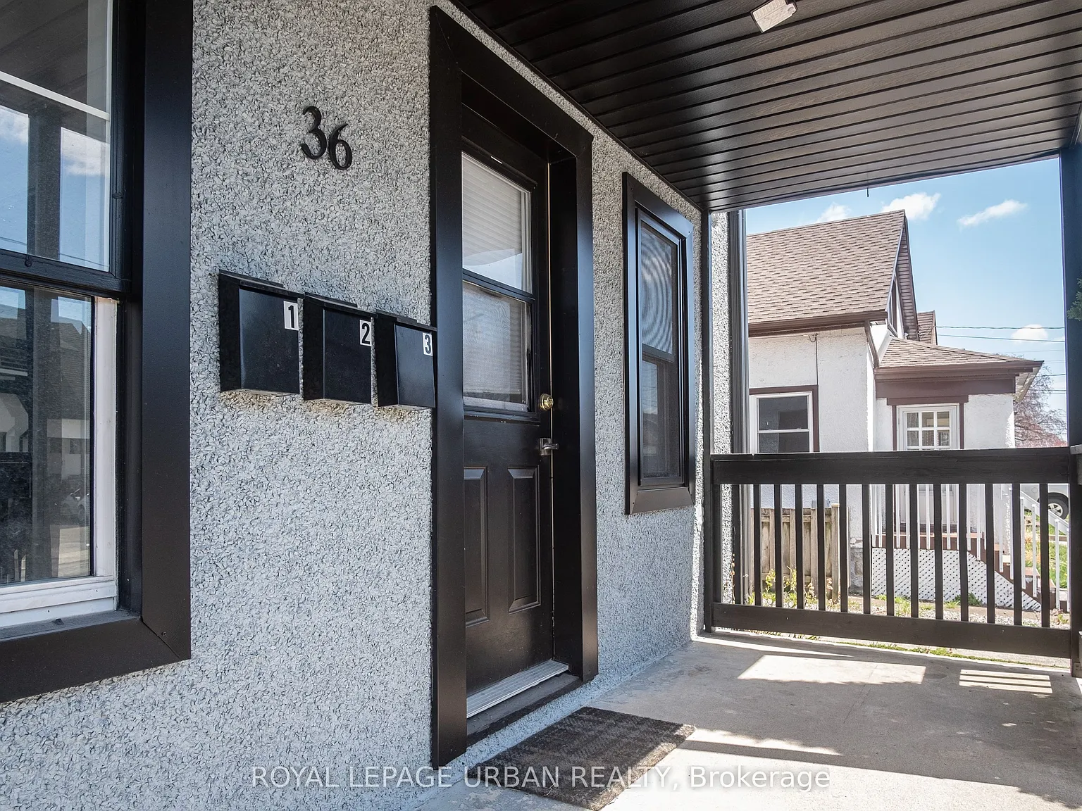3 bed, $2,000 — Photo 2