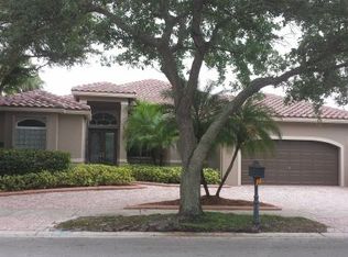 3063 Lakewood Dr, Weston, FL 33332