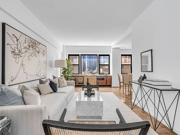 345 E 52nd St #10CD, New York, NY 10022
