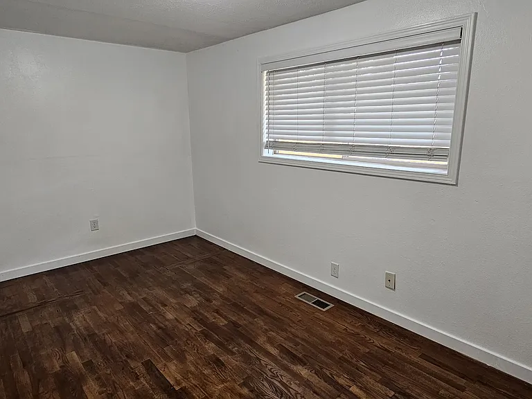 8615 John Dower Rd SW — Photo 23