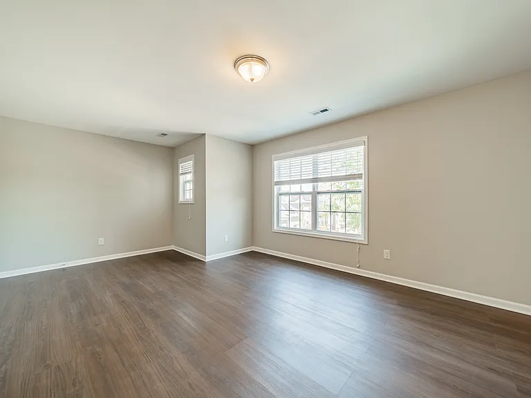 10001 Perth Moor Rd — Photo 36