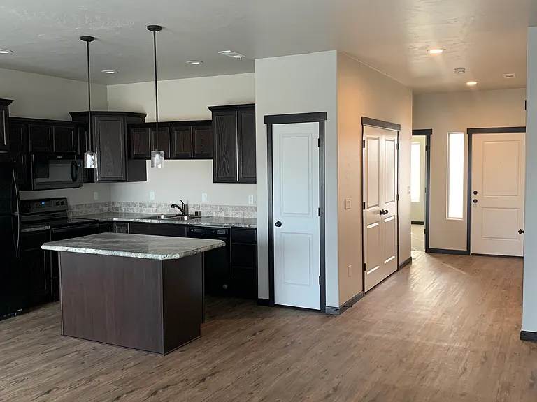 6416 Ember Ln — Photo 2