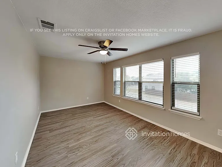 4808 Woodstock Dr — Photo 14