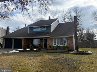 29 Harwood Rd, Marlton, NJ 08053