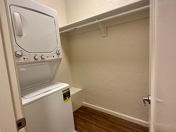 5th image of 115 Highland Ave APT 3