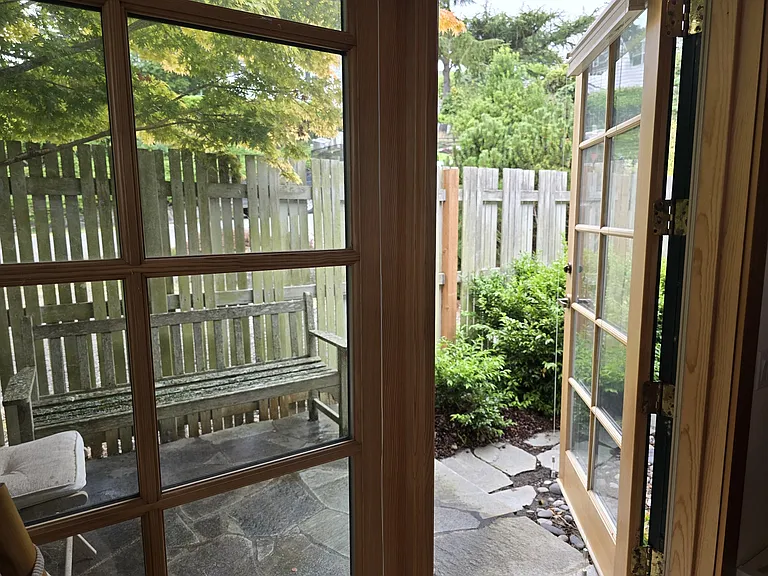 1504 Clallam St — Photo 17