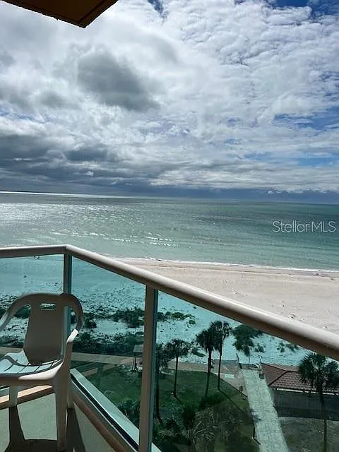 1 bed, 1.0 bath, 728 sqft, $2,500 — Photo 4