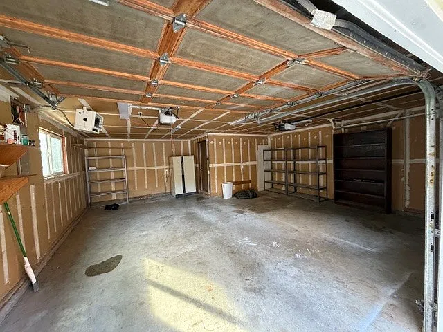 3 bed, 1564 sqft, $2,600 — Photo 2