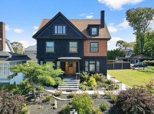 499 Madison St #A, Fall River, MA 02720