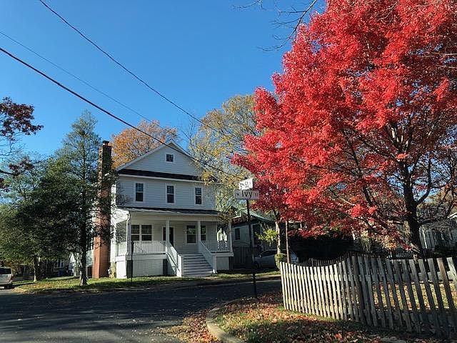 1st image of 502 N Ivy St