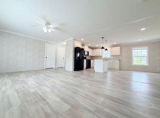 4000 E 134th St #1001, Chicago, IL 60633