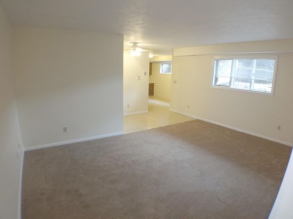 3rd image of 4516 Scioto Dr APT 51
