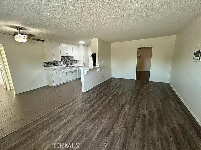 685 E Vista Chino #1 — Photo 16