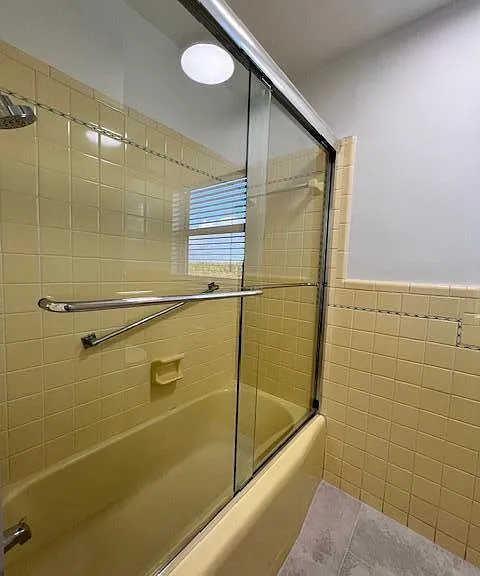2801 W Canal St N — Photo 12