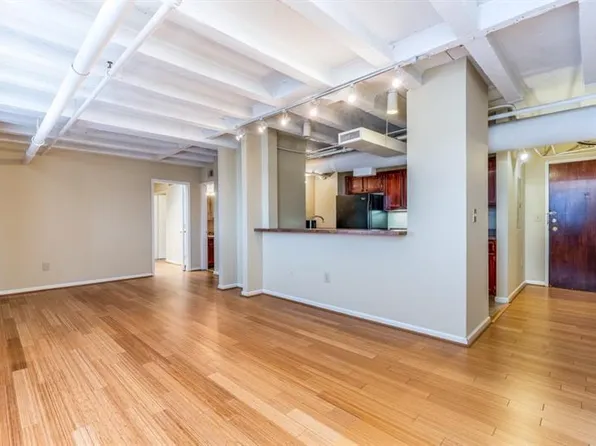 32 Peachtree St NW APT 1705, Atlanta, GA 30303