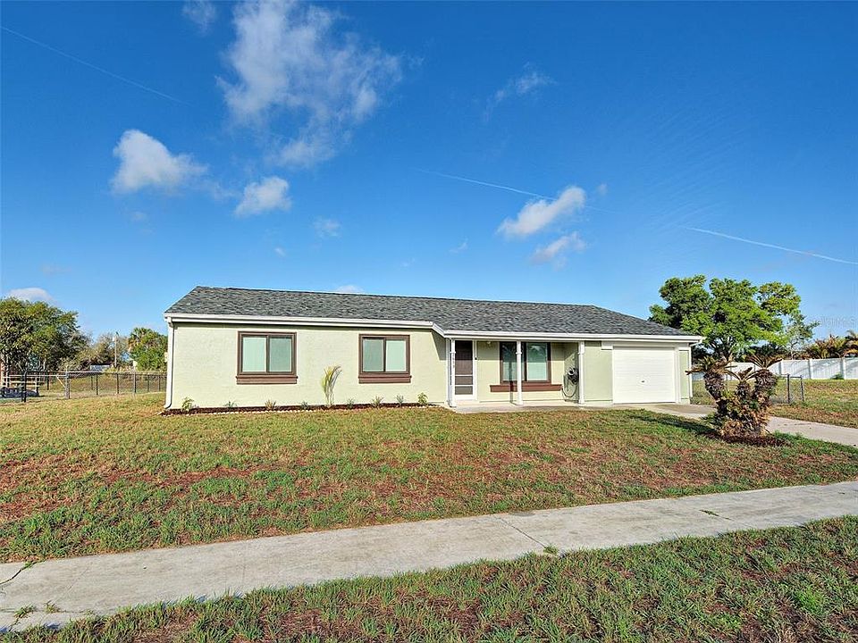 1st image of 2673 Greendale Rd