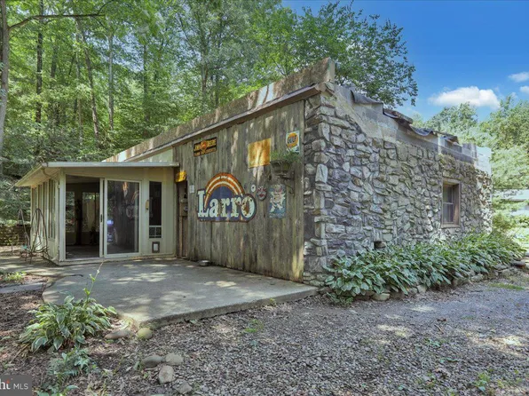 74 Turkey Rd, Kempton, PA 19529