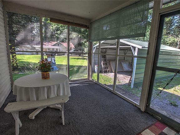4th image of 6881 Revere Dr