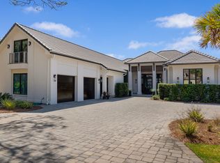 461 Captains Cir, Destin, FL 32541