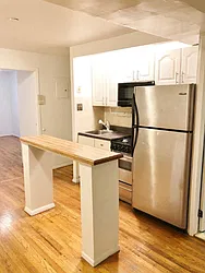 Rented by Best Apartments North Inc
