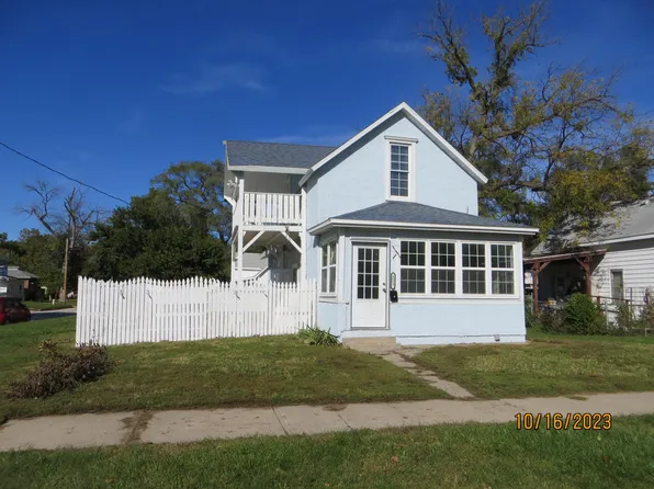 223 W Huron St, Missouri Valley, IA 51555