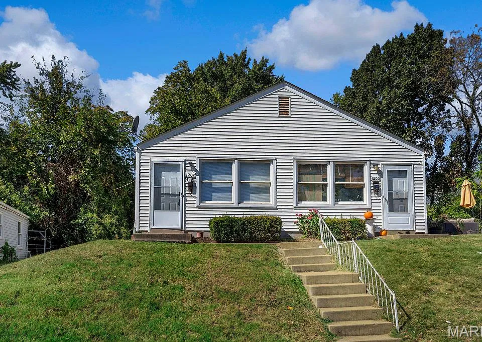 1207 San Jacinto Ct