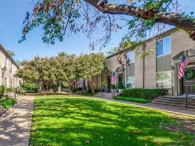 7526 W Northwest Hwy APT 2, Dallas, TX, 75225