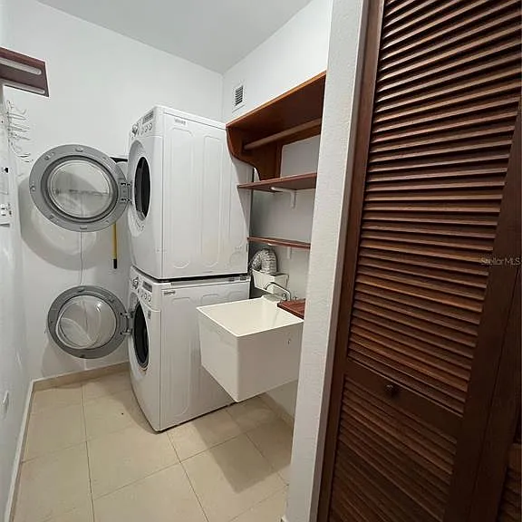 1 Palma Real Ave #404 — Photo 7