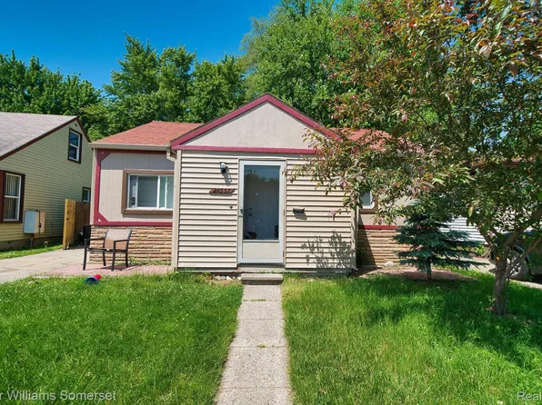 24357 Lauren Ave, Warren, MI 48089