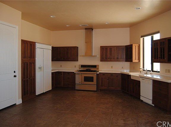 2nd image of 73015 Raymond Dr