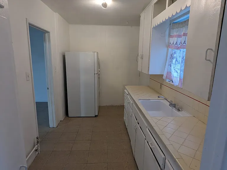 8161 Wheeler Ave #2 — Photo 4